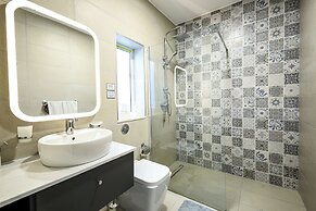 3BR Central with Balcony - Sliema Area