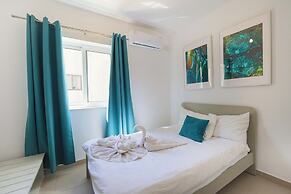 3BR Central with Balcony - Sliema Area