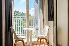 Yangyang Oceanstay 24K