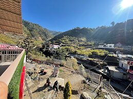 Yao Adventure Base Camp Bhatta Falls