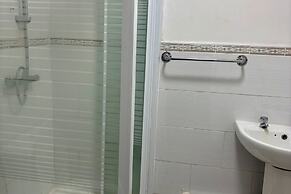 Family Ensuite in Dudley