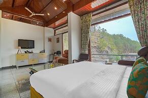ELIVAAS Dilli House Villa with Pvt pool