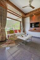 ELIVAAS Dilli House Villa with Pvt pool