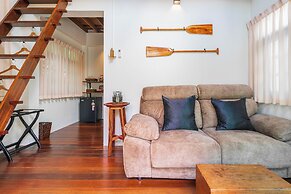 Baanrongmai Canal Front Homestay