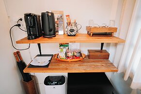 Baanrongmai Canal Front Homestay