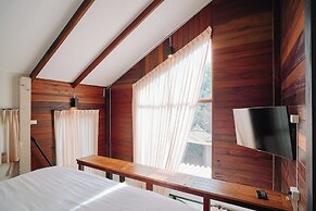 Baanrongmai Canal Front Homestay