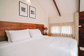 Baanrongmai Canal Front Homestay