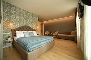 Lainez Rooms & Suites