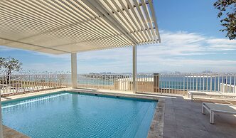 LUX Atlantis View Luxury Beach Suite 2