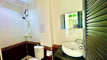 Silver Oaks Guest House