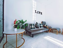 Joy Private Pool House