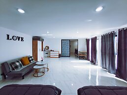 Joy Private Pool House