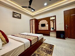 SR PALACE