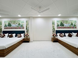 SR PALACE