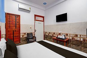 Hotel O Raj Ghat Ayodhya