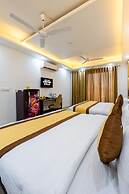 The Empire Hotel Near Dlf Golf course