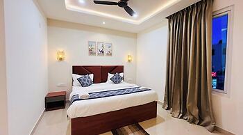 Hotel The Comfort Inn Ayodhya