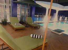 Hotel Sands Point