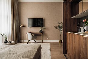 White Lotus by Fragola Collection