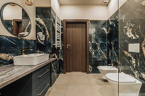 White Lotus by Fragola Collection