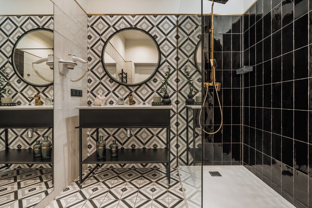 White Lotus by Fragola Collection
