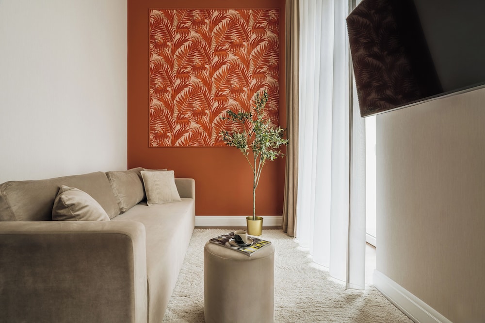 White Lotus by Fragola Collection