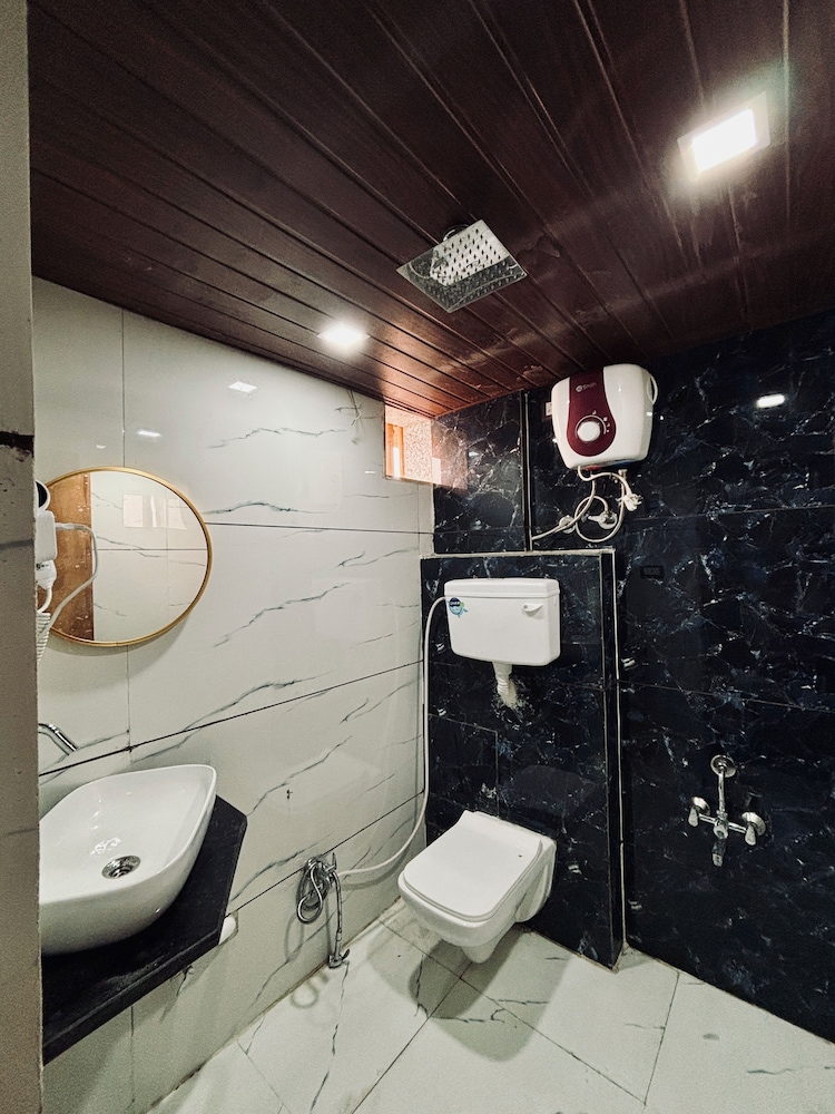 Hotel Keshav Inn