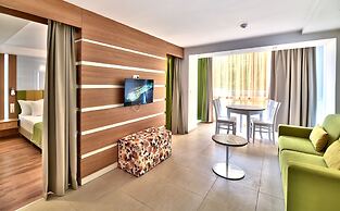 Forest Beach Hotel
