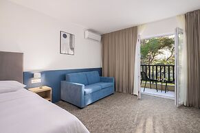 Alemaris Resort