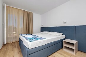 Alemaris Resort