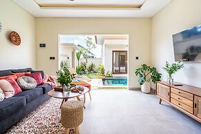 Solari Elephant Villa