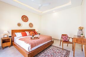 Solari Elephant Villa