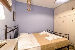 Aegean Whisper Home