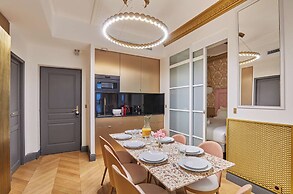 Sublim Ac-3 BDR Montaigne/arc de Triomphe