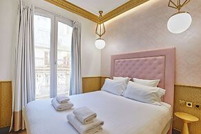 Sublim Ac-3 BDR Montaigne/arc de Triomphe