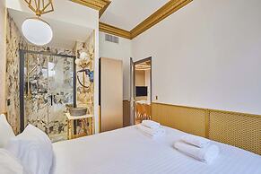 Sublim Ac-3 BDR Montaigne/arc de Triomphe