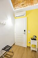 Residenza Matilde by NapoliApartments