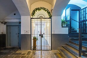 Residenza Matilde by NapoliApartments
