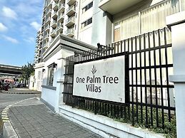 One Palm Tree Villas at Newport