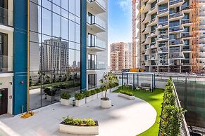 Wonderful 1BR Apartment at East Crest