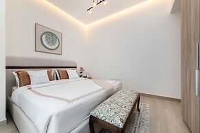 Wonderful 1BR Apartment at East Crest