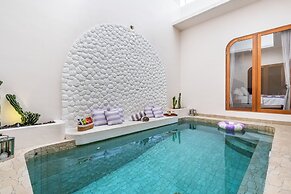 Solari Butterfly Villa
