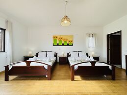 Vilamoura Summer Villa by Homing