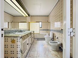Vilamoura Summer Villa by Homing