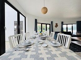 Vilamoura Summer Villa by Homing