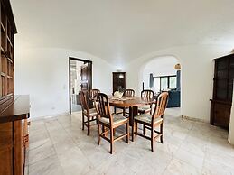 Vilamoura Summer Villa by Homing