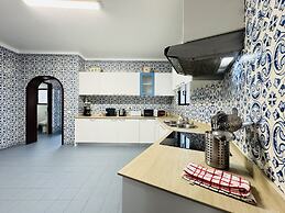 Vilamoura Summer Villa by Homing