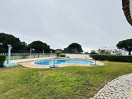 Vilamoura Summer Villa by Homing