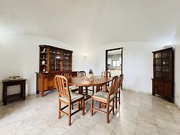 Vilamoura Summer Villa by Homing