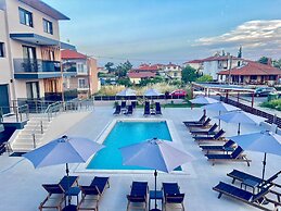 Calma Luxury Suites